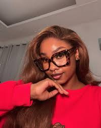 It hurts when my messages go unanswered. 💔 Can you just say hi and let me  know you see me? ✨👋"