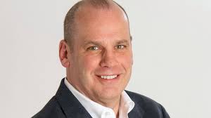 Grafton Succeeds Hickson at Trustmark