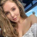 Rosa Sutherland's Instagram, Twitter & Facebook