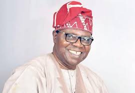 Legendary musician, Evangelist Ebenezer Obey-Fabiyi, has come out to state  that he is alive and well, in a bid to debunk reports about his death. The  83-year-old dispelled the rumours in a