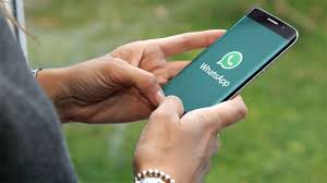 Los juegos a través de whatsapp se han puesto súper de moda en los últimos meses y nosotros no podíamos esperar más para resumir en un solo si quieres saber cuáles son los juegos en tendencia durante este 2020 para que disfrutes con tus familiares, amigos y grupos a través de tu servicio de. Juegos Para Whatsapp Para Entretenerse Con Amigos