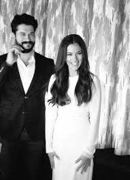 Fahriye Evcen Burak Ozcivit Asksanabenzer Stutgart Unluler Cift Fotografciligi Cift