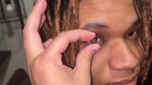 Laila Thomas (@luckinanduckin)