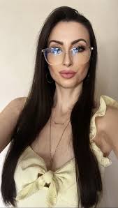 Chic Women's Sunglasses