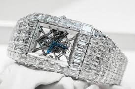 Floyd Mayweather Just Bought An 18 Million 280 Carat Diamond Watch Called The Billionaire Take A Look Diamond Watch Jacob Co Expensive Watches