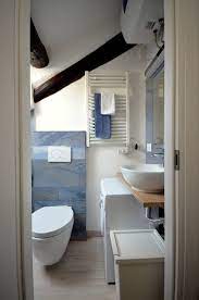 Explore These Bathroom Decor Ideas For Your Small Space Get Storage Ideas Tile Ideas And Ideas For Your N Design Del Bagno Bagno Piccolo Idee Vasca Da Bagno