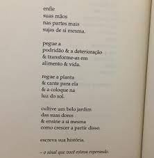 livro a princesa salva a si mesma neste livro autora ladybookmad amanda lovelace esse l em 2020 frases inspiracionais citacoes inspiracionais textos e frases