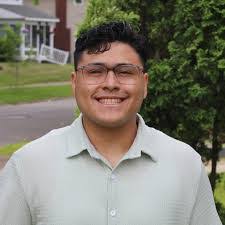 Jonathan Partida's Instagram, Twitter & Facebook