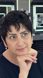 Camille Keating's Instagram, Twitter & Facebook