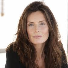 Kathy Tong's Instagram, Twitter & Facebook