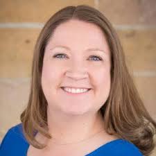 Renee Guyer's Instagram, Twitter & Facebook