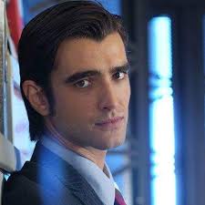 El cambio de Yon González Luna: Antes y después.