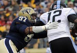 Aaron charles donald, né le à pittsburgh, est un joueur américain de football américain évoluant au poste de defensive tackle. Dave Wannstedt And Pitt Didn T Know What They Had In Aaron Donald Then Camp Began Pittsburgh Post Gazette