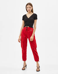 Bershka Black Cargo Pants With Chain Cargo Joggers Trousers Bershka Tunisia Cool Outfits Joggers Trousers