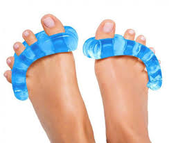 Toe Stretcher Separator 400 Creative And Funny Gift Ideas For Everyone In Your Life Bunion Treatment Toe Stretchers Bunion