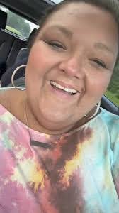 Rachel Glosser's Instagram, Twitter & Facebook