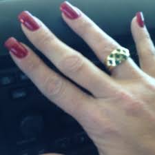 It covers two floors and features all the luxuries you would want from a spa treatment. Professor Nails Spa Las Vegas Nv