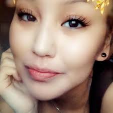 What's the story in the bridge?