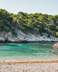 The Ultimate Guide To The Calanques In Marseille And Cassis In 2020 Marseille Tourism South Of France
