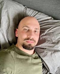 Idk how the hell I got in here but hey yall