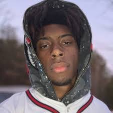 Jay Hefner's Instagram, Twitter & Facebook