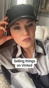 I love Vinted… but it does have its quirks. 😉😆 , #vinted #vintedseller  #vintedbuyer #vintedaddict #vintedfinds