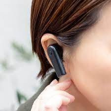 新発想 耳から落ちない 音が途切れない 20時間再生okのワイヤレスイヤホン funohm f2 ワイヤレスイヤホン 発想 イヤホン