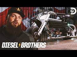 Heavy D Races Lamborghini With An Electric Mini Bike Diesel Brothers Diesel Brothers Diesel Mini Bike