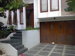 Motif keramik untuk rumah kecil milikmu bisa menggunakan model lantai slate. Desain Lantai Teras Depan Di 2021 Rumah Bawah Tanah Desain Rumah Desain Rumah Modern