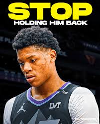 Ace Bailey in his Summer League debut: 8 PTS 7 REB 1 AST 3/13 FG