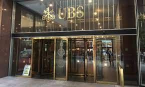 The city regulator said ubs failed to ensure it provided complete and accurate information for 86.7m reportable transactions. Ubs Investmentbank Die Entlassungswelle Droht Im Oktober