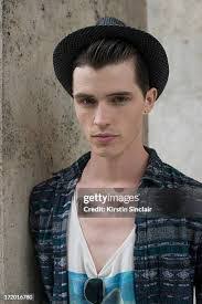 Taylor Cowan's Instagram, Twitter & Facebook