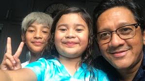 Momen Keakraban 3 Bersaudara Anak-anak Erin dan Andre Taulany, Intip  Potretnya!