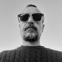 Michael Toon's Instagram, Twitter & Facebook