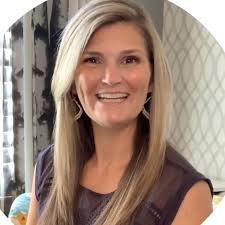 Alison Cady's Instagram, Twitter & Facebook