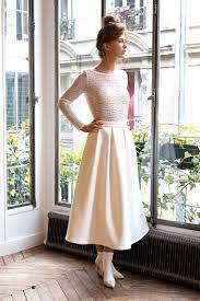 Robe De Mariee Laine Et Dentelle Ligne Blanche L Intemporelle L Amusee Paris Robe Mariage Civil Tenue Mariage Tenue Mariage Mairie