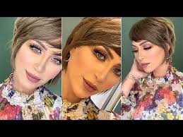 دكتورة خلود تصبغ شعرها بلون يهبل شراكم باللون الجديد