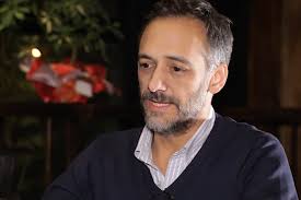 Renuevan convenio para apoyar a los jóvenes emprendedores