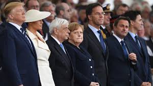 Mehr als eine million besucher drängen sich diese woche in der normandie. Warum Guckte Merkel Beim D Day Gedenken So Bose Politik Ausland Bild De