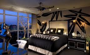 غرف نوم سوداء وفوشي