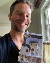 Thank you Sophie aka @maxevansisstaringatyouagain for this super cool  @originalfunko Max Evans figure!!! It will live in my office