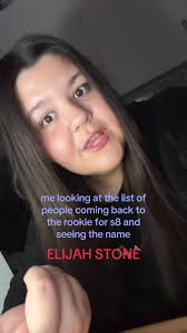 Wie Heißt Der Schauspieler Von Elisha Stone in The Rookie