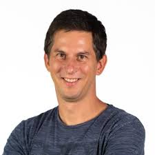 This past month, our Tuzla office was filled with enthusiasm and ambition  as we hosted 12 remarkable students : Berina Majdancic, Amar Tubic, Amer  Smajlović, Anela Bašić, Azur Jusic, Belmin…