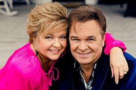 Two-time Grammy nominees return to Northwest Arkansas