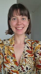 Hi my name is 'Jake 40' from Scotland ... I will be 19 years old soon....  Look into my eye 😉 (ps Jake's a girl.... long story)