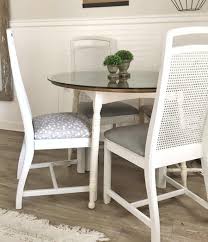 The Best Way To Paint Cane Back Dining Chairs With Minimal Effort In 2020 Dining Chairs Dining Chair Makeover Dining Room Chairs Makeover