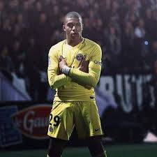 Cieszynka Kylian Mbappe Psg Mbappe Kylianmbappe Pilkanozna Futbol Sport Football Sports Soccer Pilkanozna Psg Soccer Players Hot Soccer Players Psg