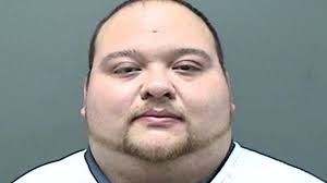 Prosecutors: Man offered to pay victim $100 so she wouldn't testify in  sexual assault case