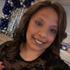 How to start and run a successful pageant for younger girls?