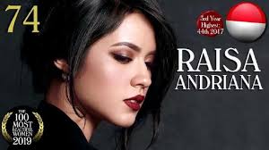 Nah, disini kami juga telah menyusun daftar 50 wanita tercantik di dunia yang telah bekerja keras untuk mencapai pada posisi mereka saat ini. Raisa Masuk Daftar Wanita Tercantik Di Dunia Kalahkan Dua Lipa